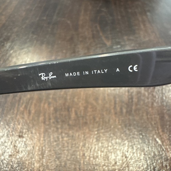 Red Black Vintage RayBan prescription sunglasses frames - Picture 3 of 5